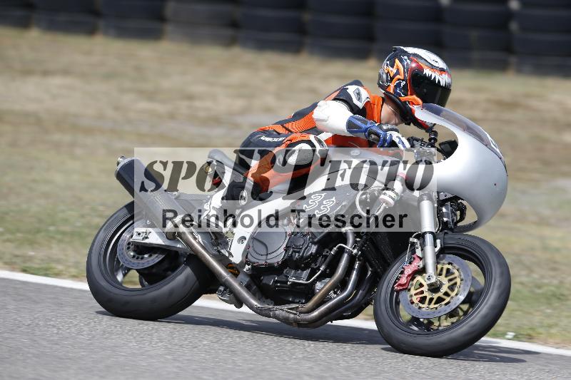 /37 09.08.2026  Pluess Motosport ADR/Freies Fahren/33